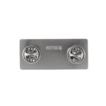Modelos versátiles de merchandising empresarial con estilo, placa metálica con grabado