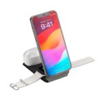 Modelos versátiles de merchandising empresarial con estilo, multicargador inalámbrico pluggy gris
