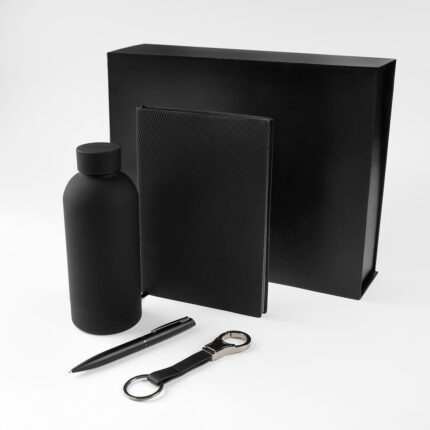 Set notte, modelos versátiles de merchandising empresarial con estilo