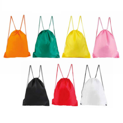 Selección de productos promocionales con buena relación entre calidad y costo, bolsa-mochila prisma