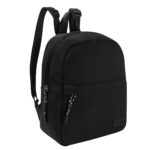 Merchandising empresarial enfocado en productos prácticos y con buena reputación, mochila meddal negro