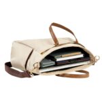 Portafolio konur beige, diseños en artículos personalizados con enfoque práctico y duradero