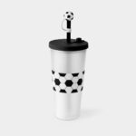 Vaso soccer blanco y negro, productos promocionales que mantienen el equilibrio entre imagen y funcionalidad