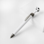 Bolígrafo soccer blanco negro, soluciones integrales en regalos, artículos y productos personalizados para empresas