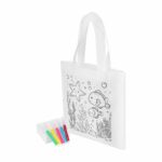 Merchandising empresarial que mantiene sincronía entre marca y objetivo, bolsa para colorear nori