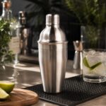Artículos publicitarios sencillos que fortalecen el vínculo con clientes shaker carajillo