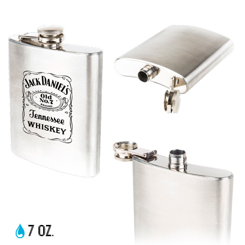 27062023144632_T22 Regalos promocionales con impresión o sin ella, llévatelos como quieras licorera marcus