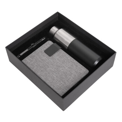 Set ejecutivo "charm box" negro, opciones de artículos personalizados con variedad de colores, materiales y terminados